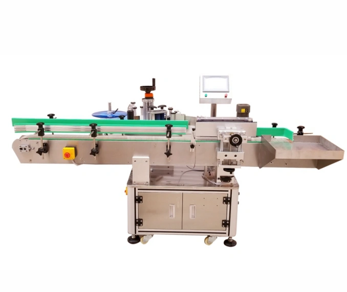 Automatic round bottle labeling machine with conveyor and control panel.